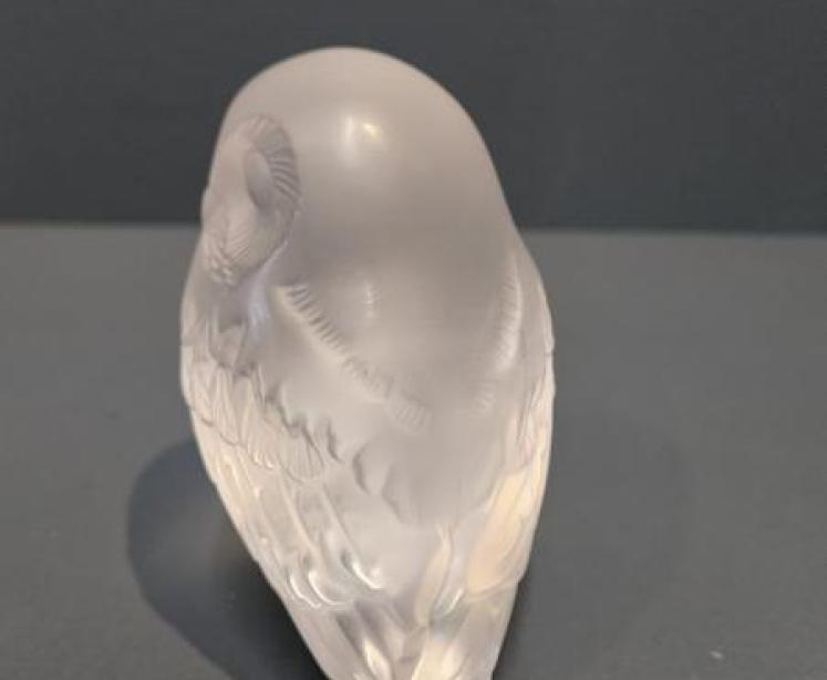 Lalique Opalescent Owl - Image 7