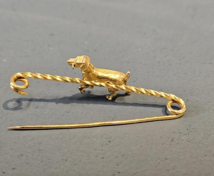 Victorian 9ct Gold Terrier Tie Bar - Image 2