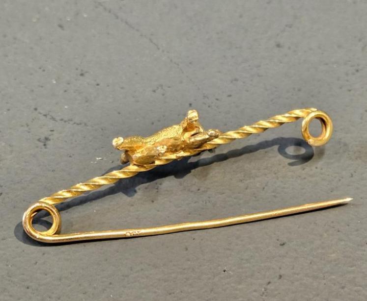 Victorian 9ct Gold Terrier Tie Bar - Image 4