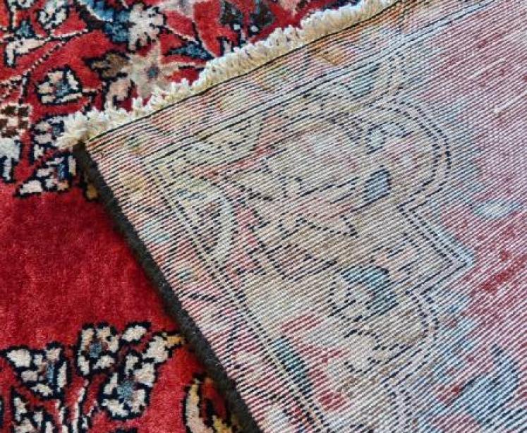 Immaculate 9' 6" Persian Pure Wool Runner - Image 3