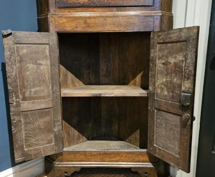 George III Oak Floor Standing Corner Cupboard - Image 5