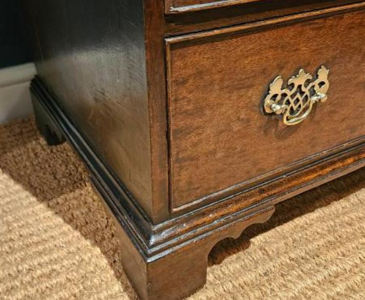 George III Oak Chest of Drawers - Image 4