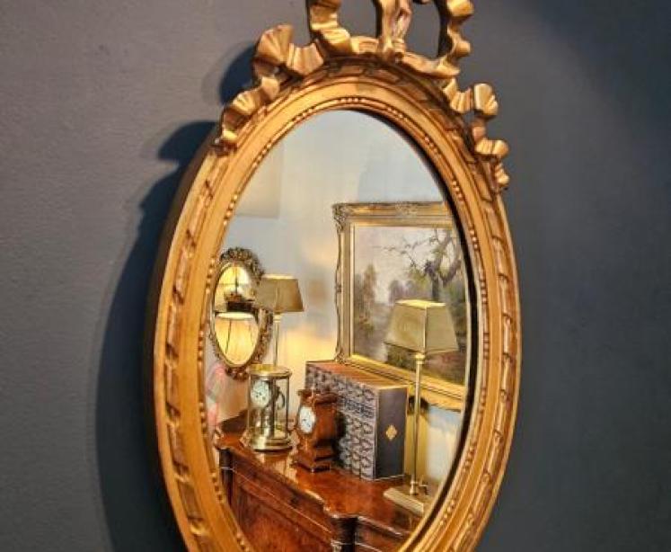 Pair of Victorian Small Oval Ribbon Pediment Gilt Mirrors - Image 3
