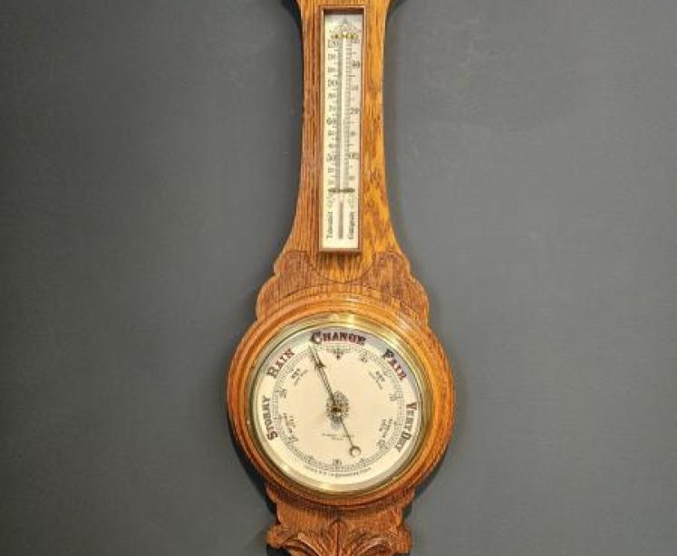 Victorian Figured Oak Banjo Barometer - Image 1