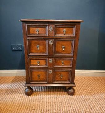 Small Period Oak and Walnut Chest of Drawers 