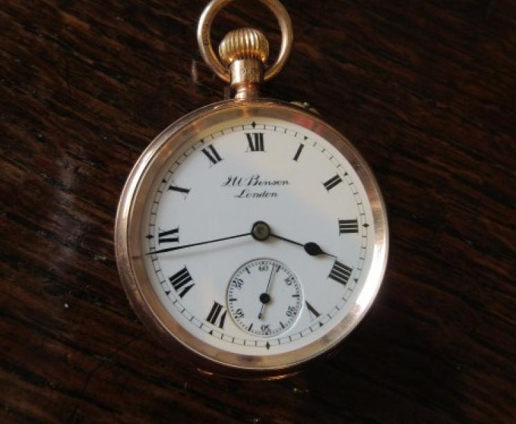 Immaculate Victorian 9ct Gold Fob Watch - Image 1