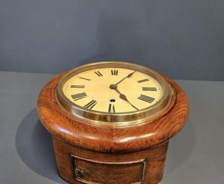Late Victorian Oak Cased English Dial Clock - Image 3