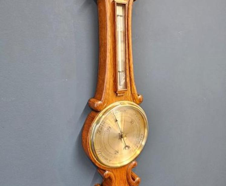 Small Victorian Oak Aneroid Banjo Barometer - Image 1