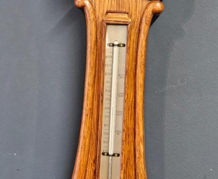 Small Victorian Oak Aneroid Banjo Barometer - Image 2
