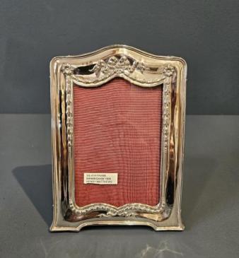 Edwardian Silver Floral Swag Design Photo Frame