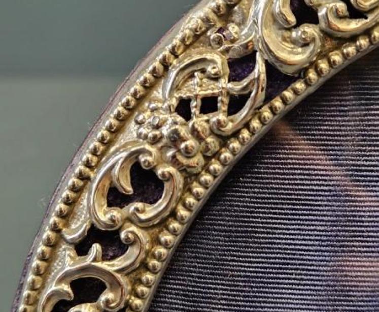 Victorian Embossed Chester Silver Photo Frame - Image 3