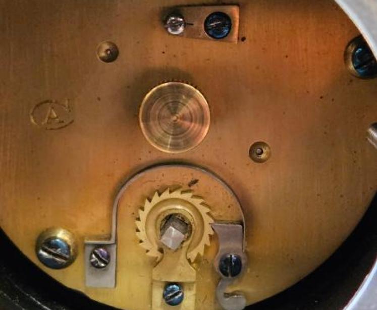 Edwardian Silver and Burr Yew Mantel Clock - Image 6