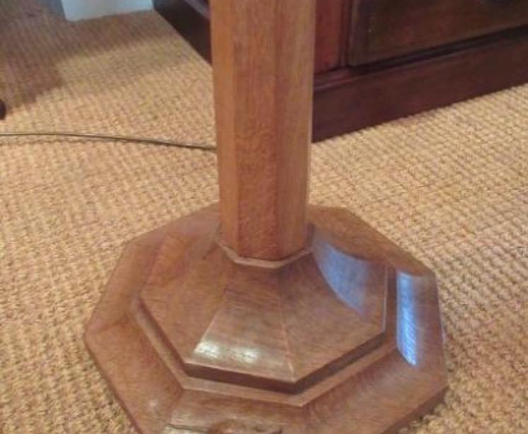 Superb Mouseman Adzed Oak Standard Lamp - Image 2