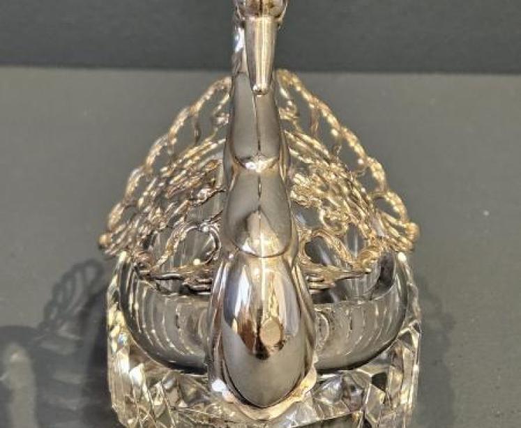 Edwardian Silver and Crystal Swan Bon Bon Dish - Image 2