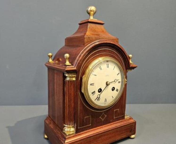 Victorian Mahogany 8 Day Mantel Clock - Image 2