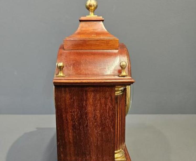 Victorian Mahogany 8 Day Mantel Clock - Image 3