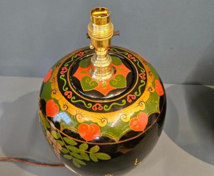 Pair of 1930's Painted Glass Table Lamps - Image 7