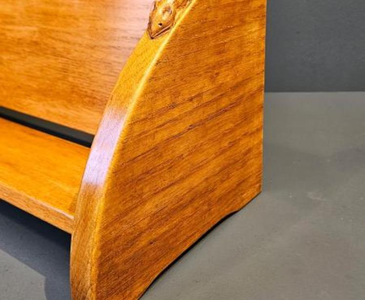 Mouseman Oak Book Trough - Image 3