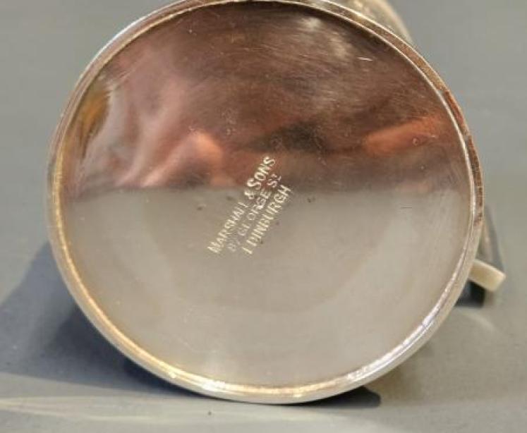 Outstanding Victorian Edinburgh Silver Mug - Image 6