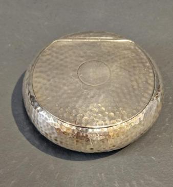 Unusual Planished Silver Squeeze Tobacco Box