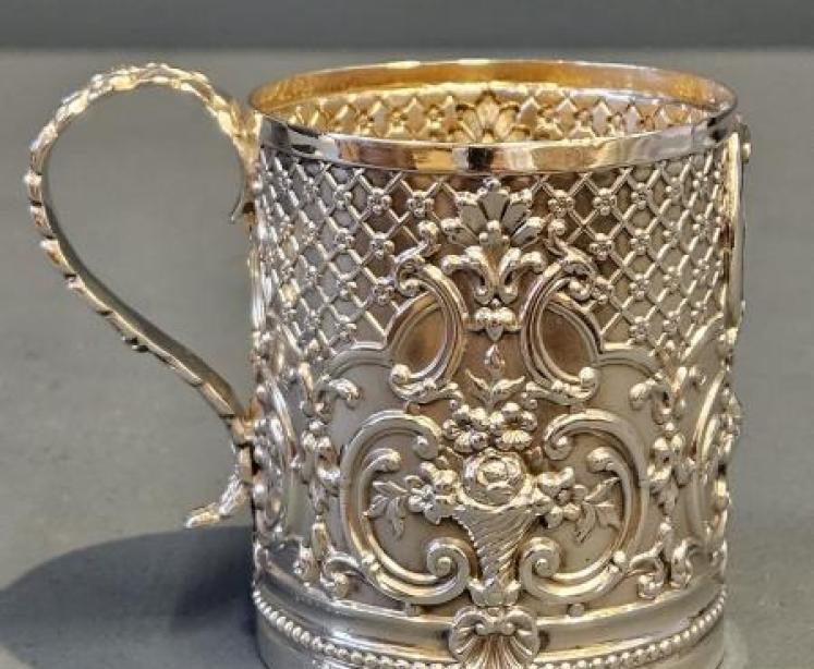 Victorian Embossed and Frosted Silver Mug - Image 6