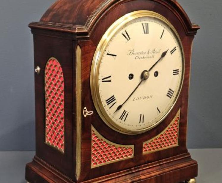 Regency Pad Top Bracket Clock by Thwaites and Reed - Image 6