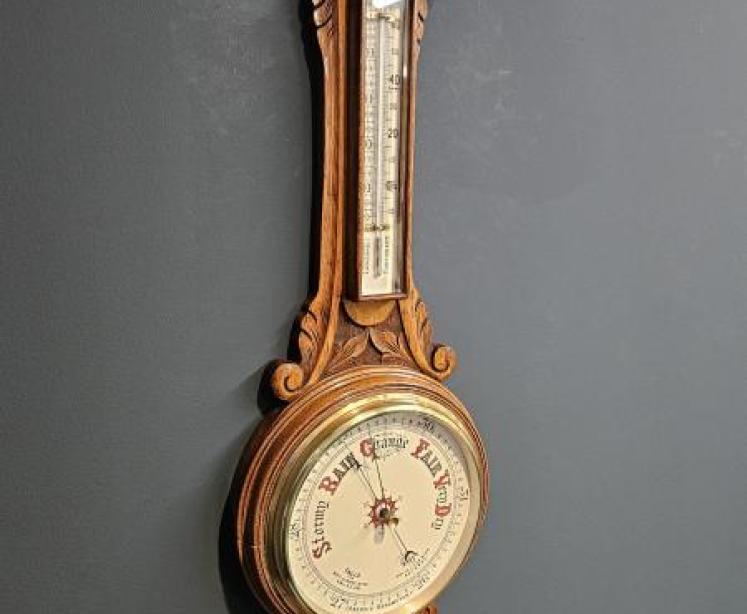 Victorian Carved Oak Banjo Barometer - Image 7