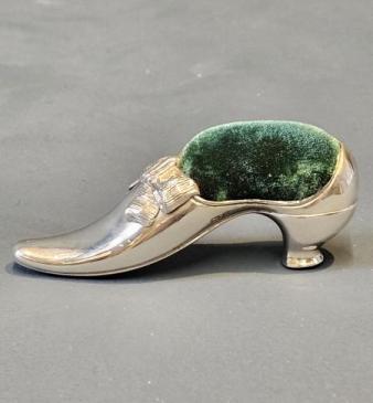 Edwardian Silver Ladies Shoe Pin Cushion