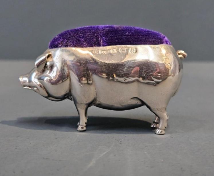Silver Pig Pin Cushion by Aide and Lovekin - Image 2