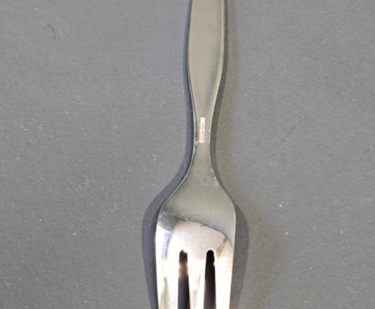 Set of 12 Norwegian Silver Pastry Forks - Image 3