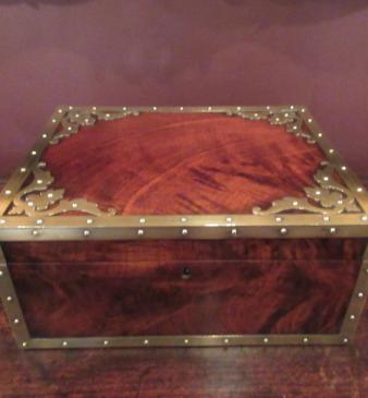 Top Quality Mid Victorian Walnut & Brass Jewel Box