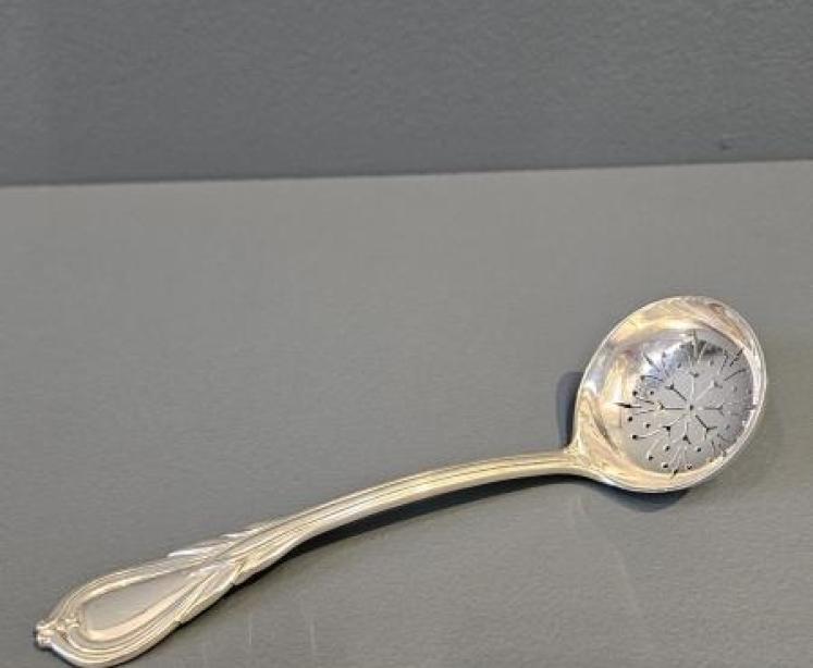 Victorian Elkington Silver Strainer  - Image 3