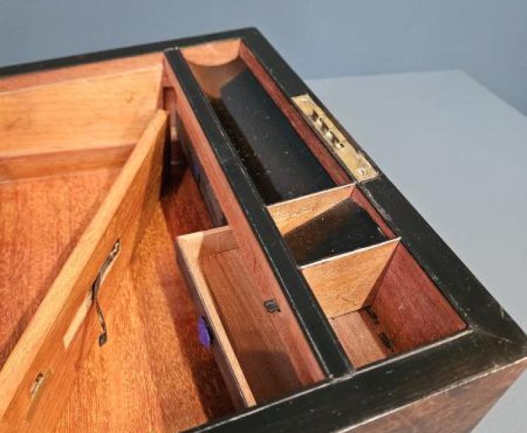 Victorian Burr Walnut Writing Slope - Image 6