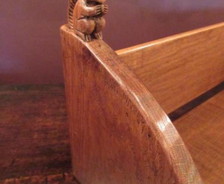 'Squirrelman' Polished Oak Book Rack - Image 2