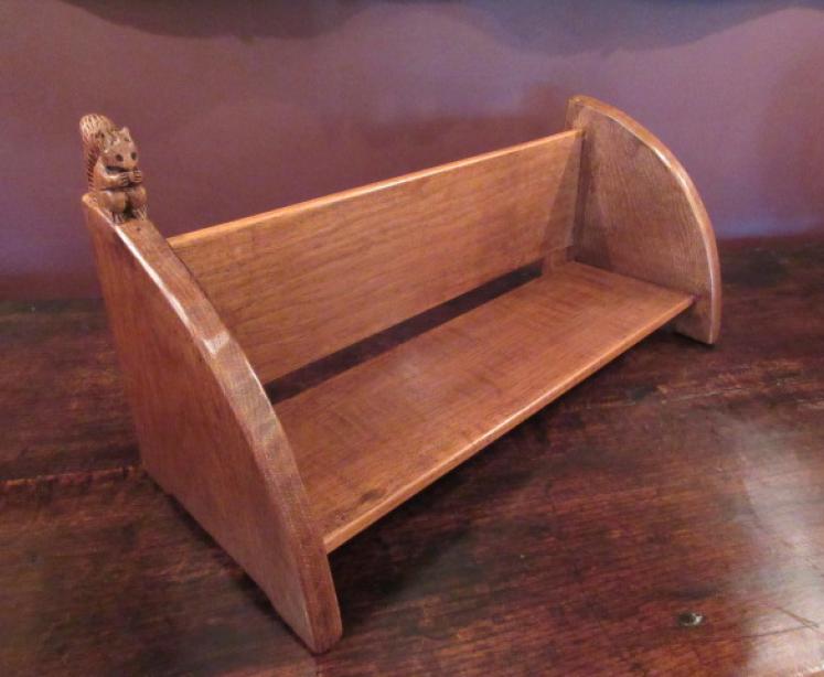 'Squirrelman' Polished Oak Book Rack - Image 5