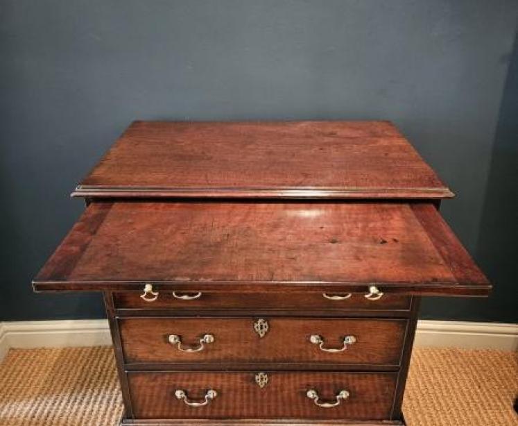 Small George III Mahogany Chest with Brushing Slide - Image 6