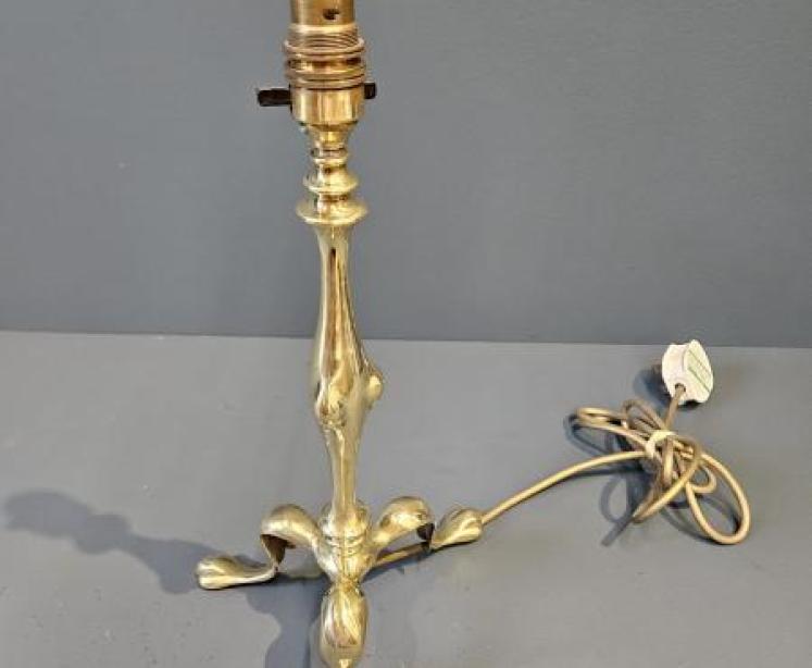 Edwardian Brass Pullman Lamp - Image 2