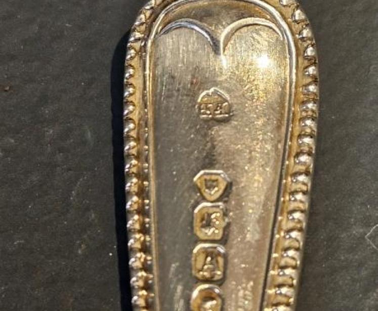 Set of Five Mid Victorian Silver Condiment Spoons - Image 6