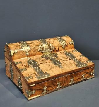 Outstanding Quality Victorian Walnut Writing Box