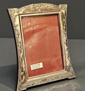 Embossed Chester Silver Photo Frame