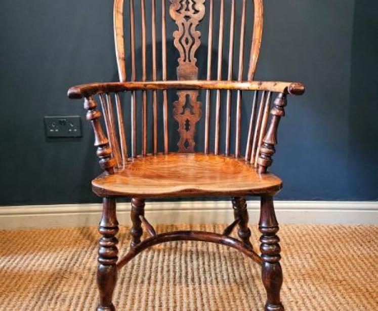 Burr Yew High Back Windsor Chair - Image 1
