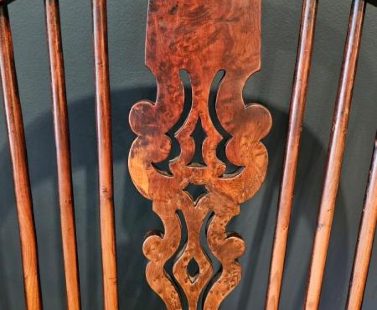 Burr Yew High Back Windsor Chair - Image 4