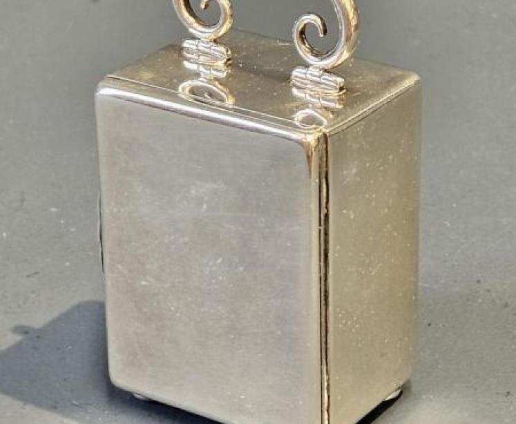 Silver and Dark Red Enamel Travelling Clock - Image 3