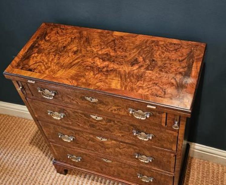 Small Walnut Bachelors Chest - Image 5