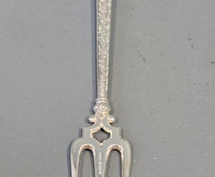 Rare Victorian Silver Toasting Fork - Image 2