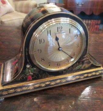 Small Edwardian Lacquered Chinoiserie Mantel Clock