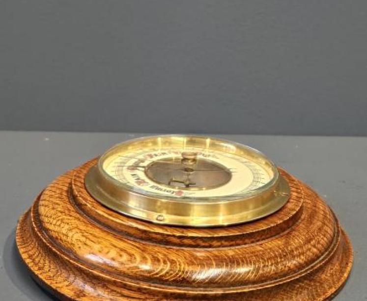 Small Late Victorian Turned Oak Barometer - Image 6