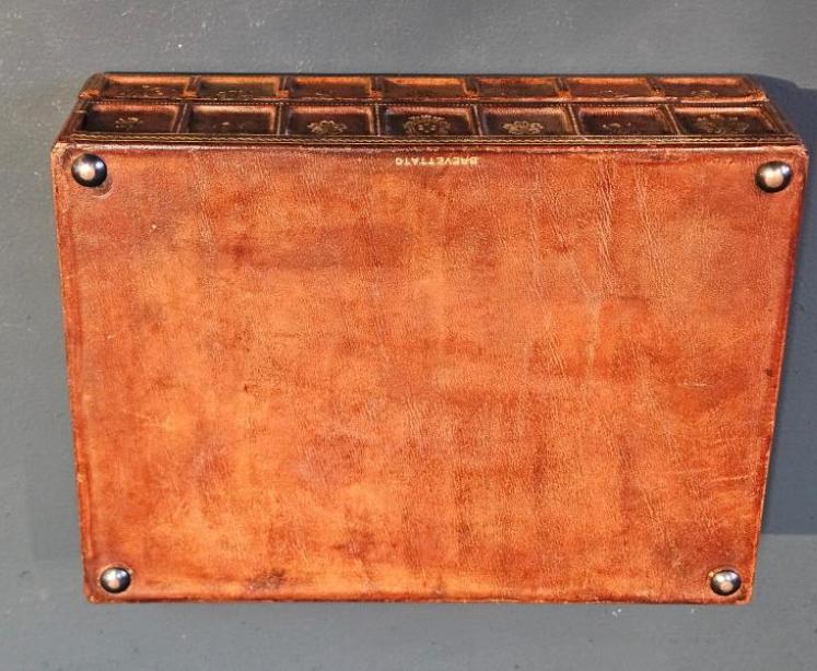 1920's Italian Embossed Leather Box - Image 5
