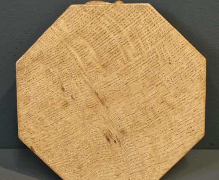 Thompsons of Kilburn Mouseman Teapot Stand - Image 2