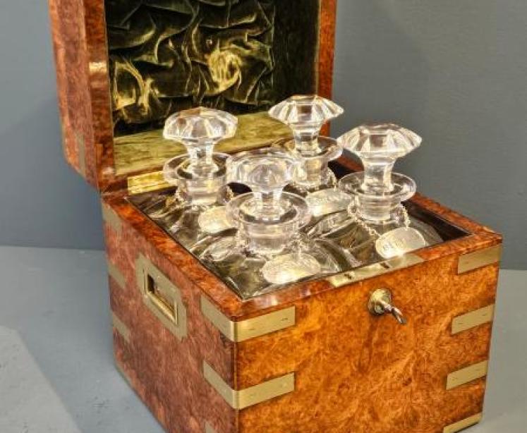 Immaculate Early Victorian Burr Walnut Tantalus Box - Image 1